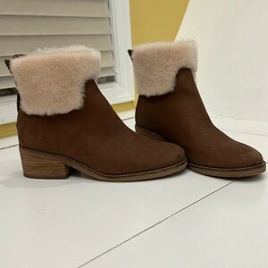 Lucky Brand dark chestnut booties with fur